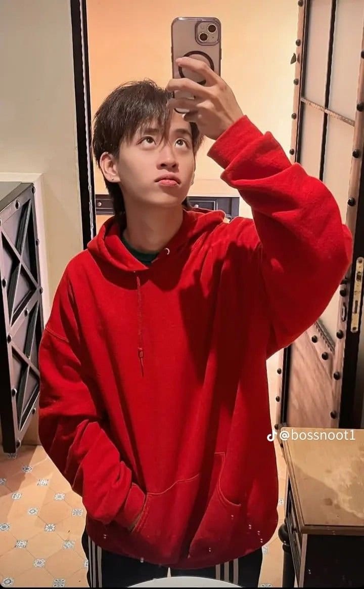 พี่เจค - ตาต้า