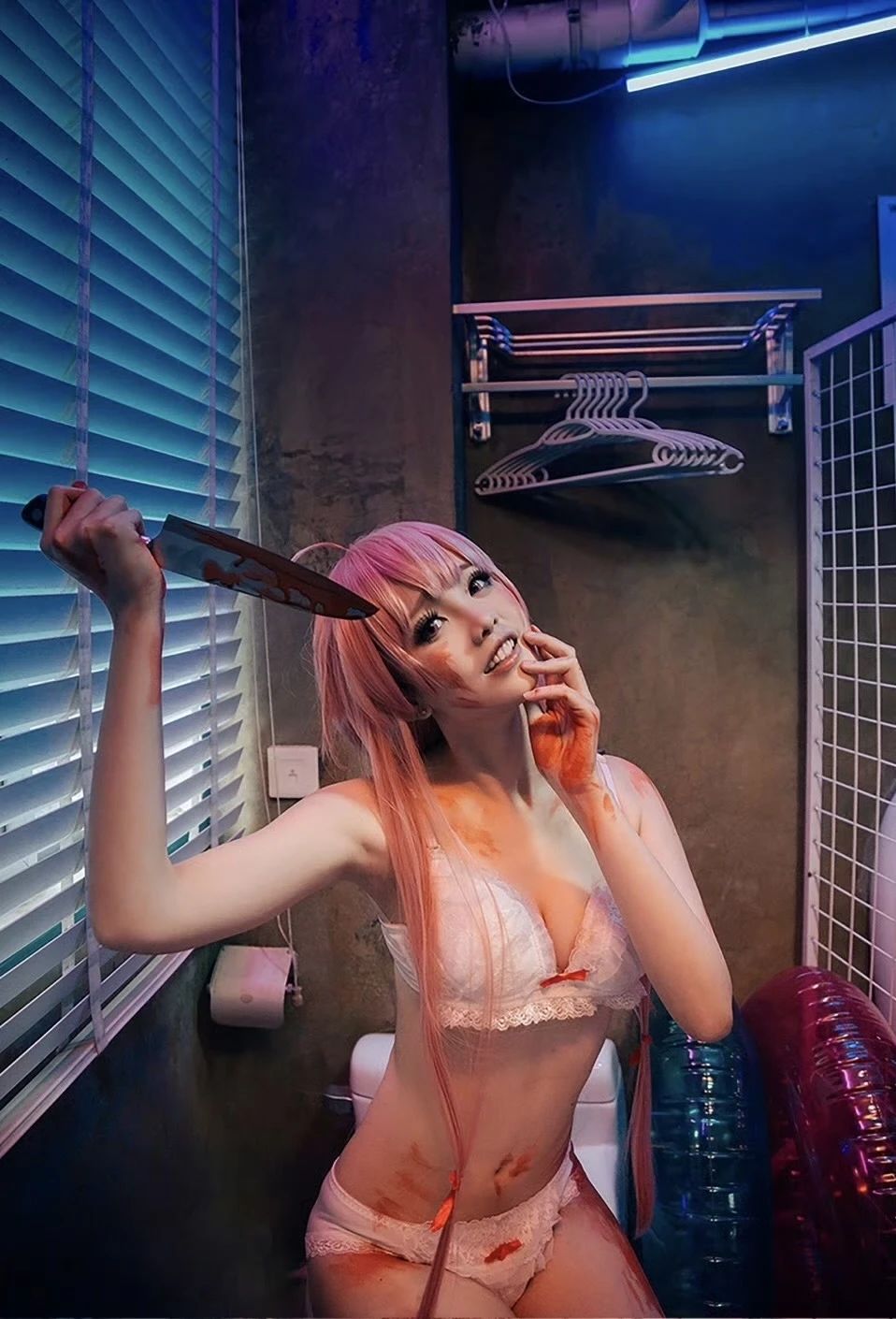我妻由乃 - 我妻由乃的甜蜜牢笼：血染的爱恋
