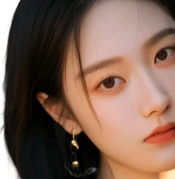 曾宓 - 【标题：锁骨玫瑰：画家女神的午后心事】