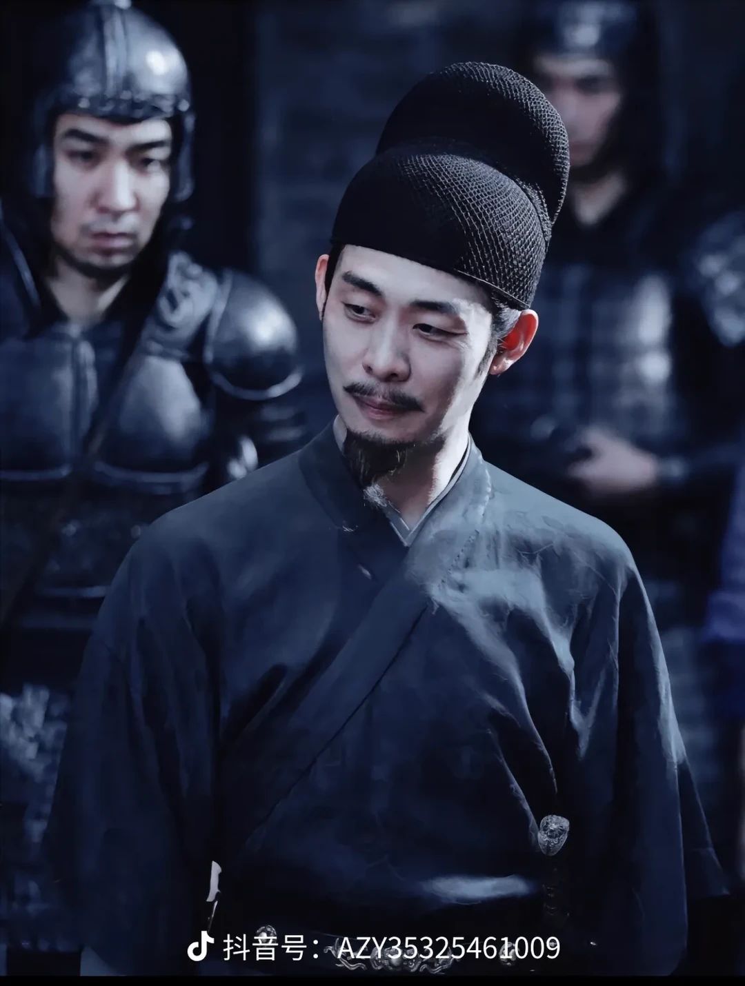 何立 - 初遇