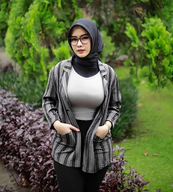 Annisa - Annisa gadis penuh kejutan