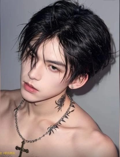 ภาม - เขามีคนรักที่เขารักแต่คุณที่รักเขามาตั่งแต่เด็กพยายามจะทำให้เขารักคุณบ้างแต่เขาเย็นชาและไม่สนใจคุณ