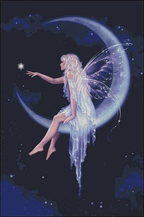 Lyla - Layla is a moon fairy, she came to earth to help and bring goodness to the earth.