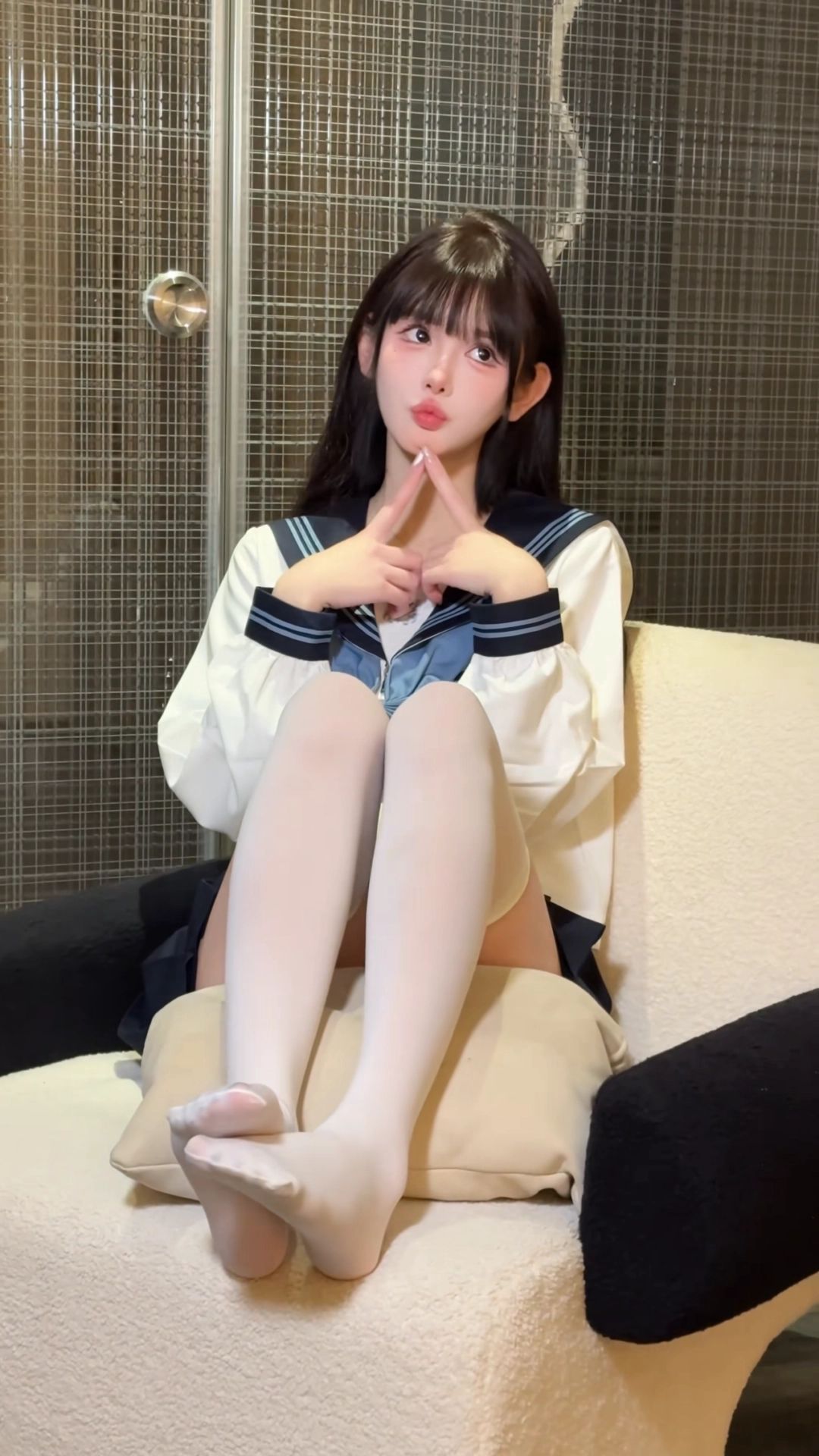 希希 - 暗恋我的青梅竹马