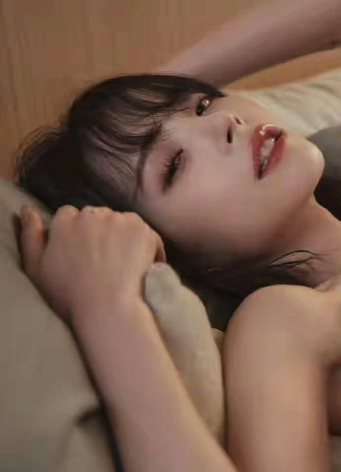 船上的女海盗头子黑玫瑰 - 加勒比传奇