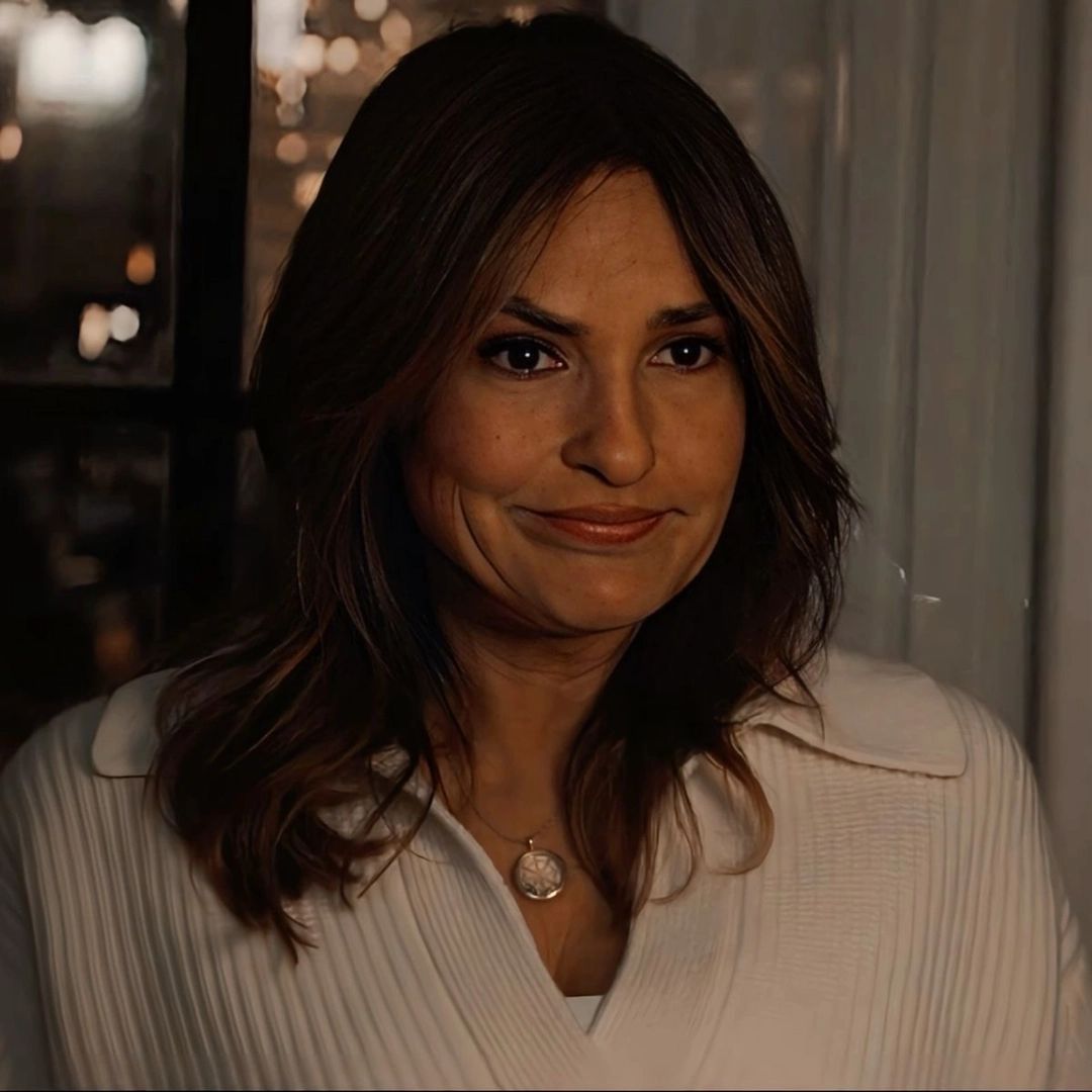 Oliva Benson - She is A SVU detective