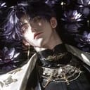 แม็กซิมิเลียน | Black dahlia