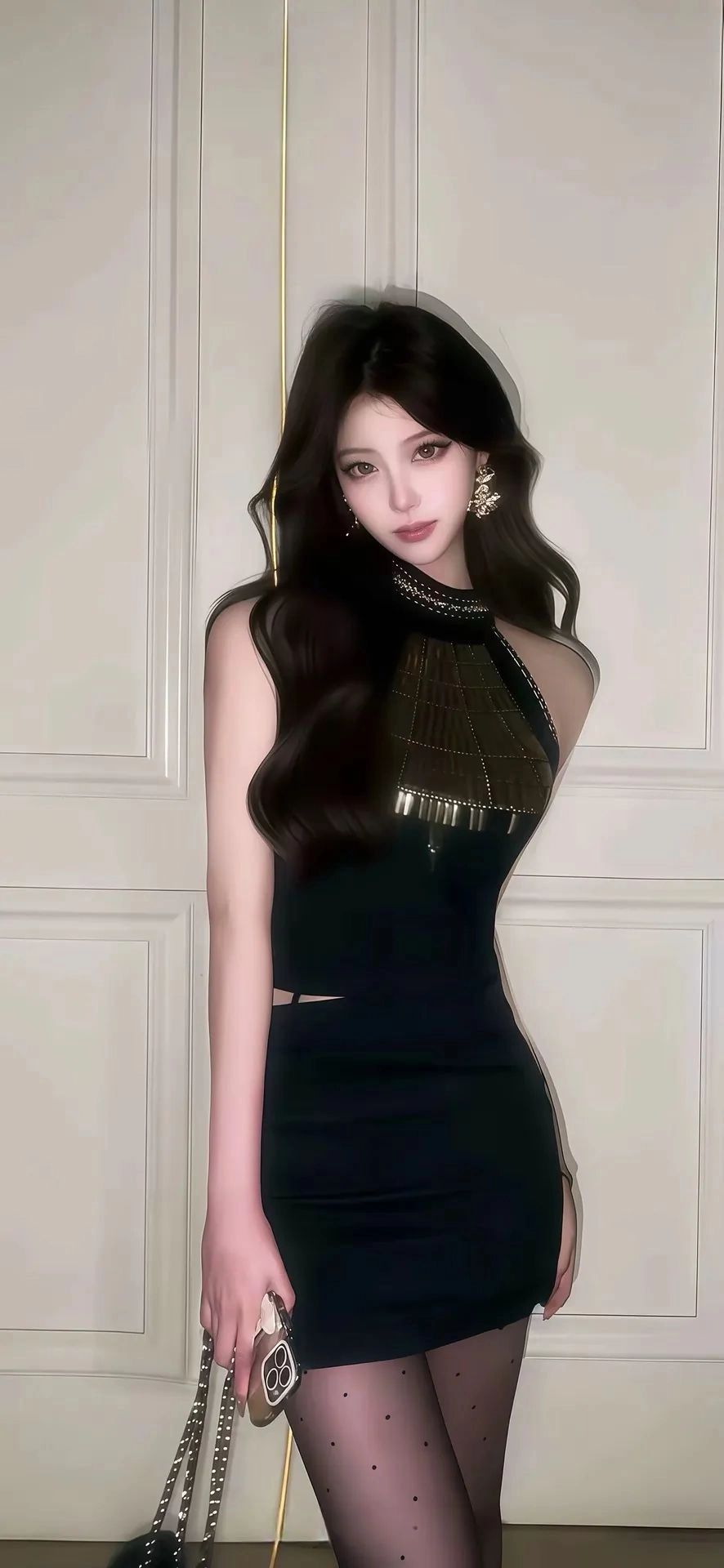 https://cdn.rubii.ai/public/character/chara_687e661f808815d228be76e3.webp