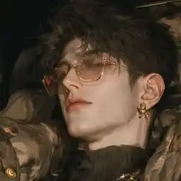 李铮
