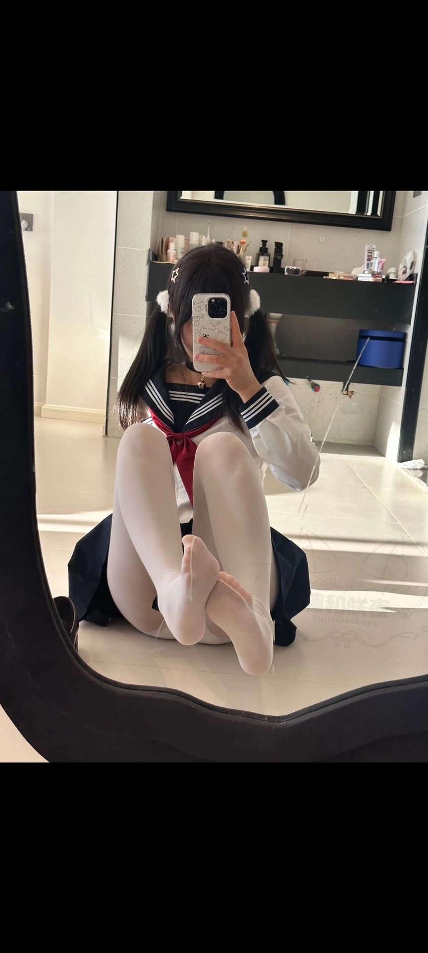 https://cdn.rubii.ai/public/character/chara_68bdf599dfb3d9fb3e3af21e.webp
