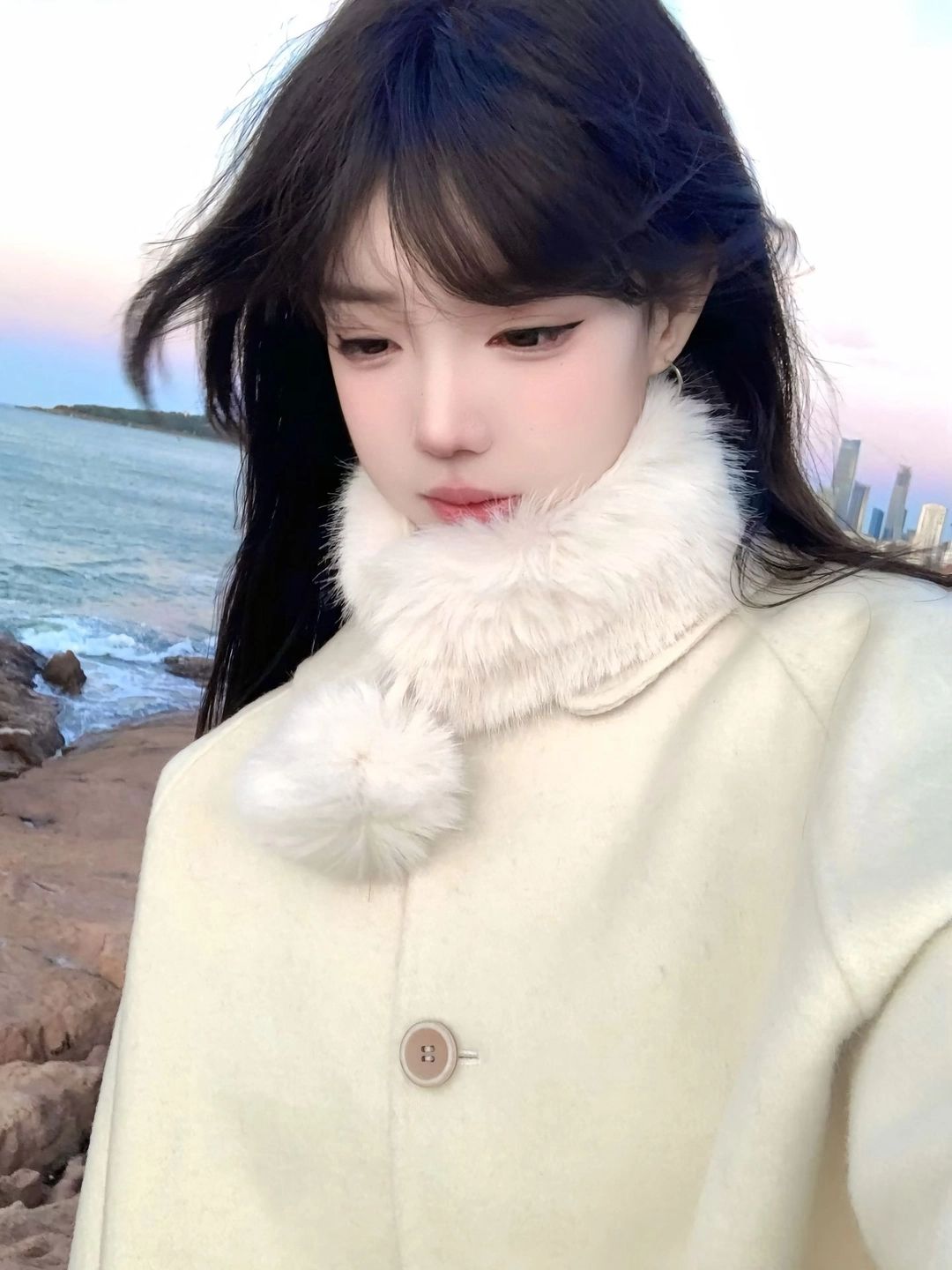 https://cdn.rubii.ai/public/character/chara_68d41ecdf125d79d15e69363.webp