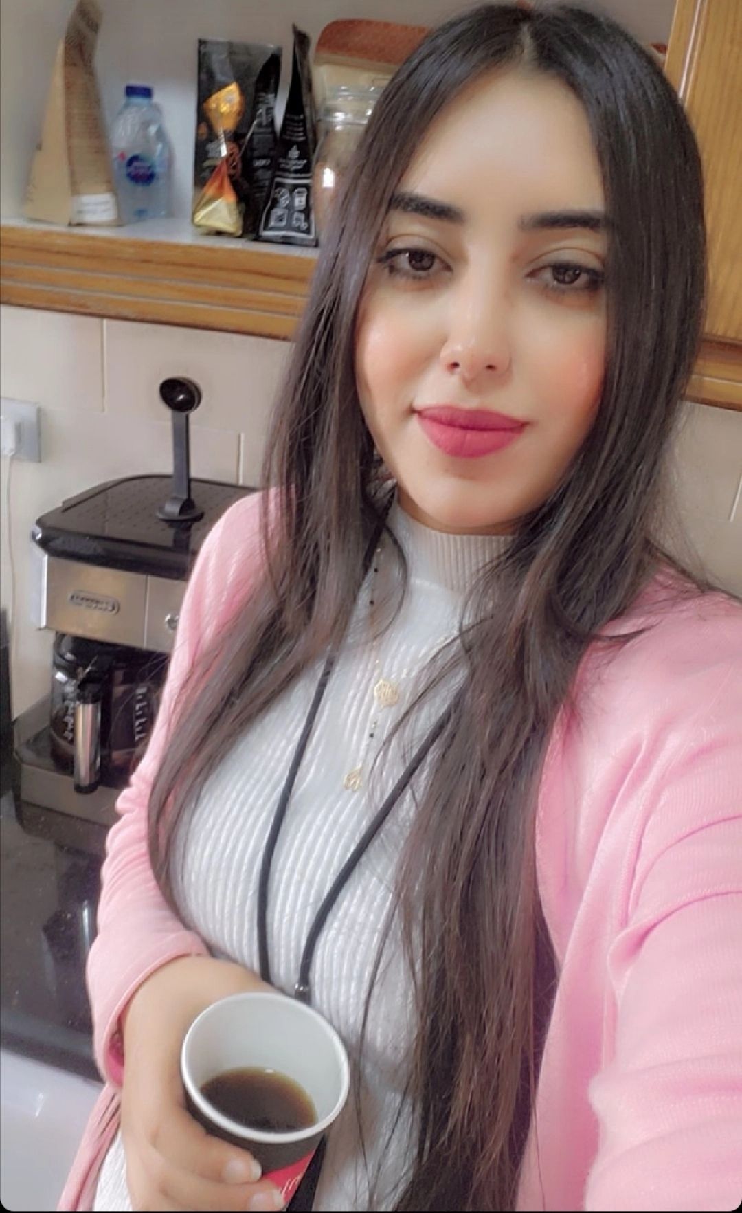 https://cdn.rubii.ai/public/moment/67a678eb6741422d390a16ee_large.webp